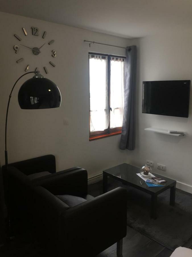 Magnifique Meuble 24M2 Avec Parking Daire Aix-les-Bains Dış mekan fotoğraf